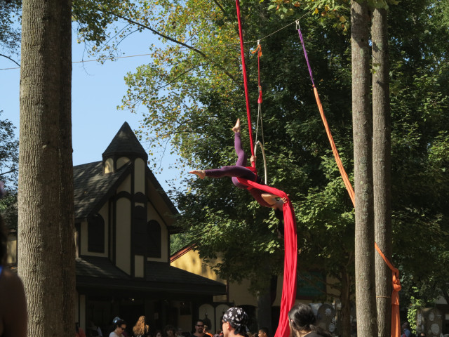 Cloth ribbon acrobatics.