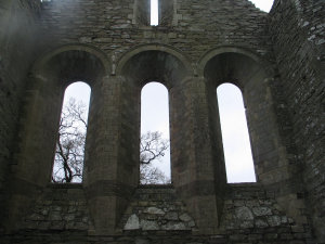Intricate stonework - windows.